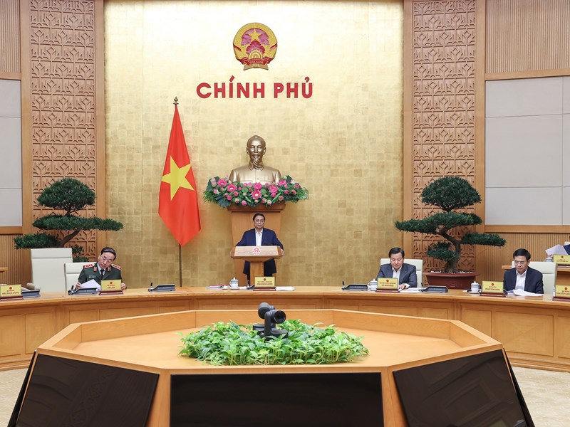Du lịch phục hồi nhanh, có trên 1,8 triệu lượt khách quốc tế, tăng 7,1% và gấp 36,6 lần cùng kỳ - Anh 1