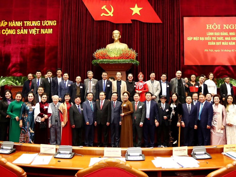 "80 năm Đề cương về văn hoá Việt Nam: Khởi nguồn và Khát vọng"- Bài 3: Ngọn đuốc soi đường cho sự phát triển nền văn hóa mới - ảnh 9