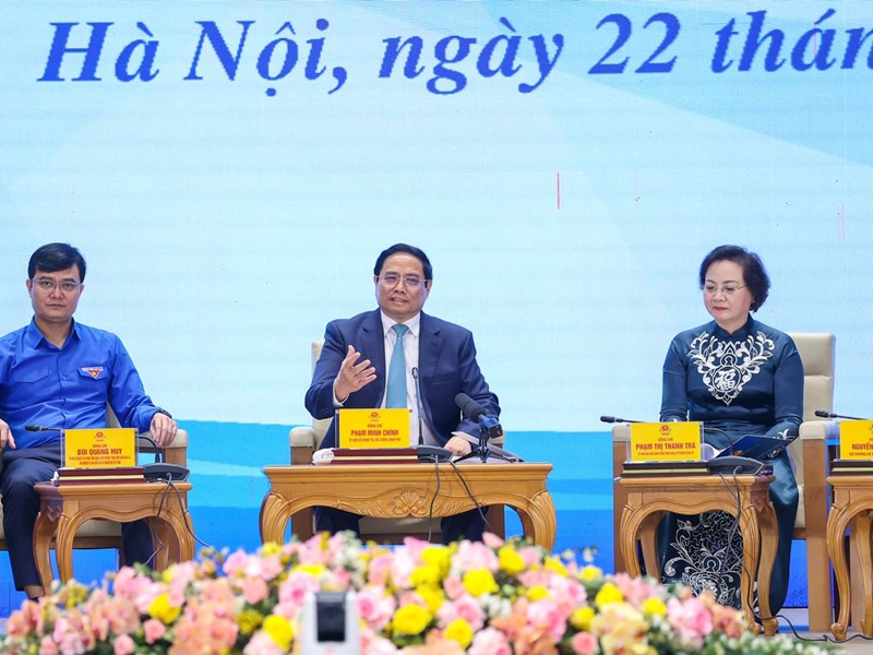 Thủ tướng: Phát huy hơn nữa vai trò của tuổi trẻ để phát triển văn hóa - Anh 1