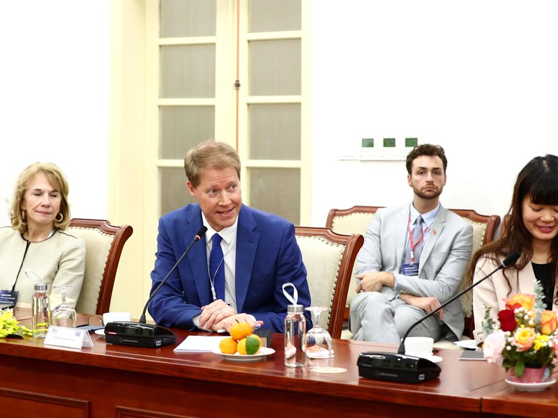 Việt Nam và Hội đồng Kinh doanh Hoa Kỳ - ASEAN: Tăng cường quan hệ hợp tác VHTTDL - Anh 4