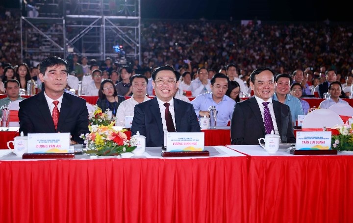 Du lịch Việt Nam đã thực sự trở thành một điểm sáng trên bản đồ du lịch thế giới - Anh 3