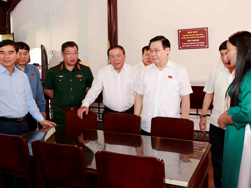 Chủ tịch Quốc hội: Bình Thuận phải chú trọng gìn giữ phát triển văn hoá, gắn văn hoá với du lịch - Anh 7
