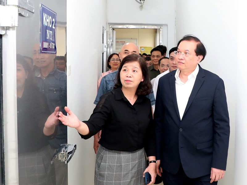 Gần 300 bộ phim nhựa bị hỏng tại Hãng phim truyện Việt Nam: Đền bù là việc nội bộ của Công ty - Anh 5