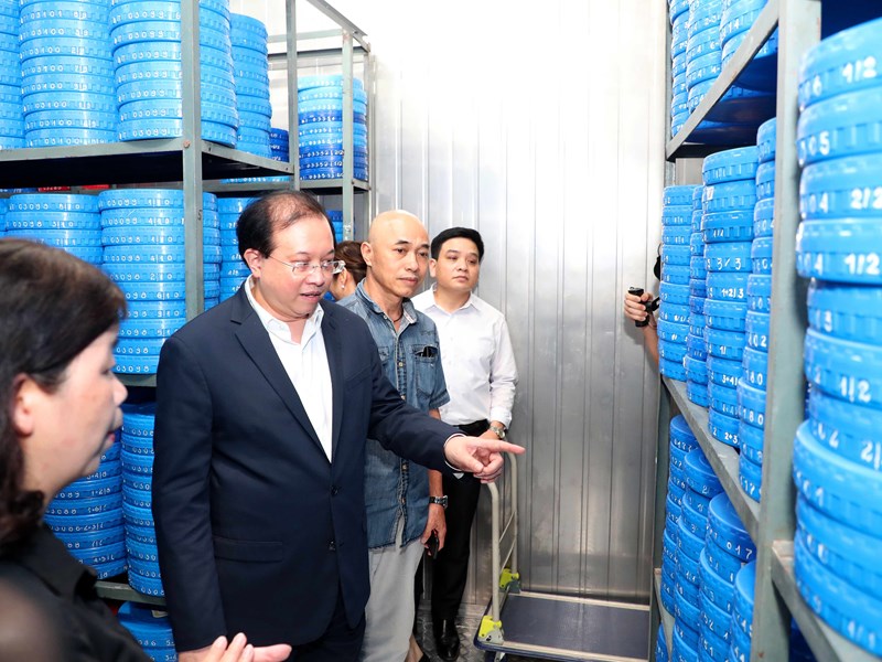 Gần 300 bộ phim nhựa bị hỏng tại Hãng phim truyện Việt Nam: Đền bù là việc nội bộ của Công ty - Anh 4