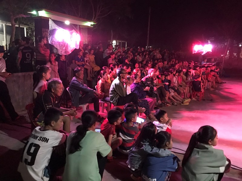 Quảng Bình: Biểu diễn văn nghệ, chiếu phim lưu động tuyên truyền kỷ niệm 80 năm Đề cương về văn hóa Việt Nam - Anh 2