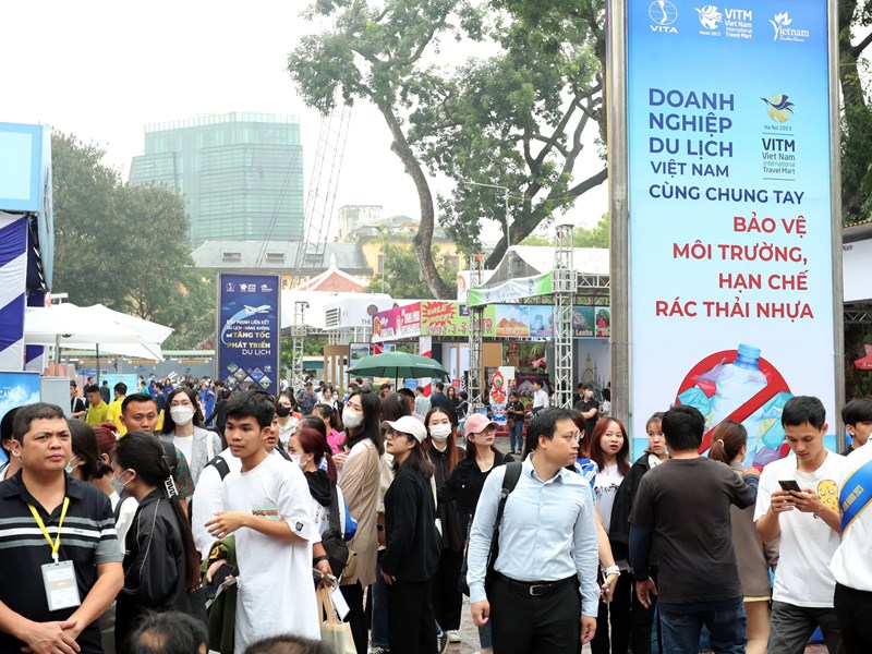 Khai mạc Hội chợ Du lịch quốc tế Việt Nam (VITM) Hà Nội 2023 - Anh 11