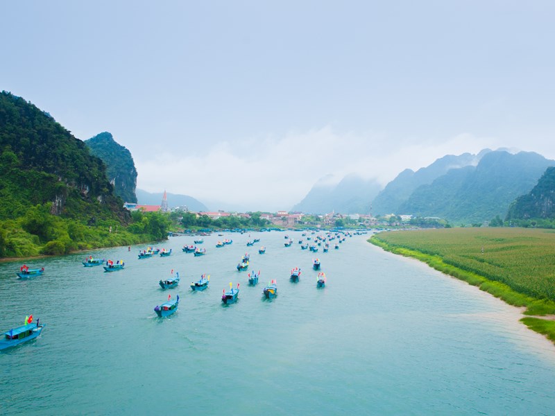 Phong Nha – Kẻ Bàng tổ chức nhiều hoạt động hấp dẫn dịp lễ 30.4 và 1.5 - Anh 1