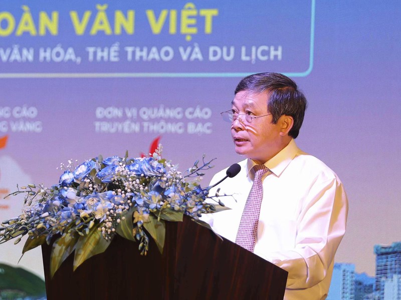 Đồng hành để du lịch “cất cánh” - Anh 1