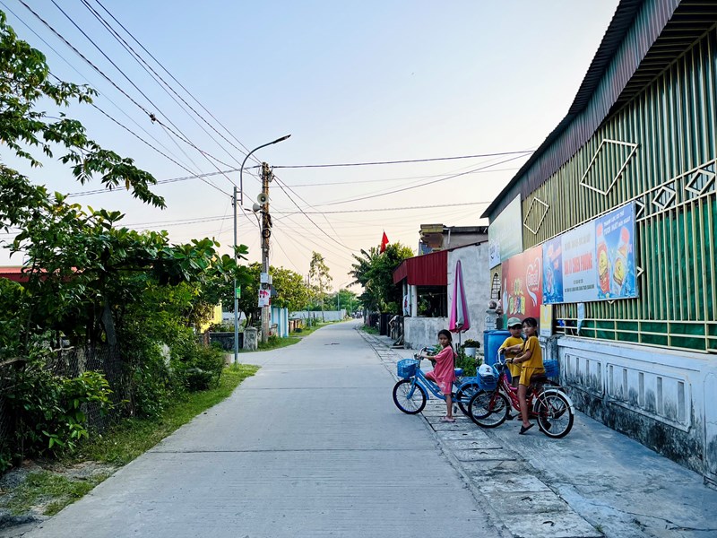 Ngôi làng đặc biệt mang tên 19 tháng 5 ở vịnh Hòn La - Anh 3