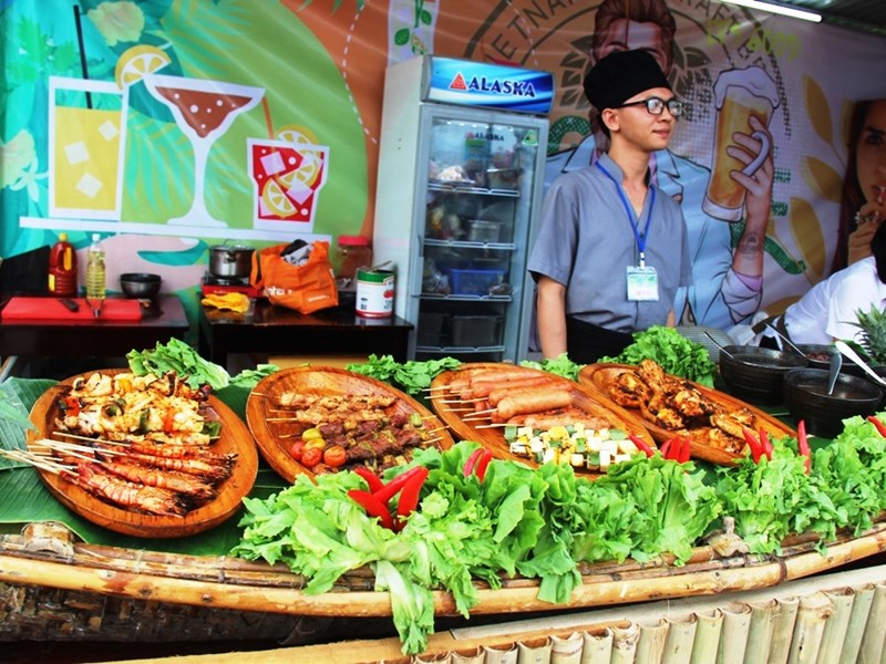 Lễ hội ẩm thực quy tụ đặc sản 3 miền - Anh 2