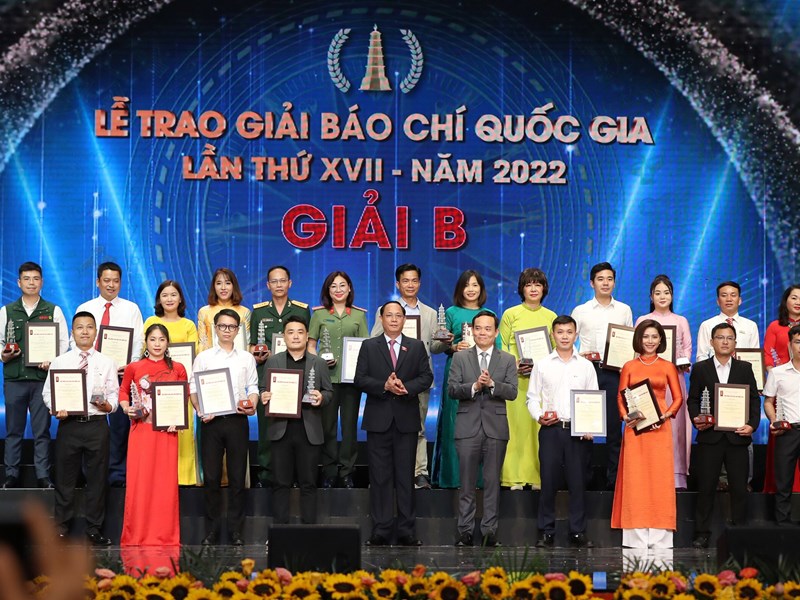 Báo Văn Hóa đoạt Giải Báo chí quốc gia - Anh 5