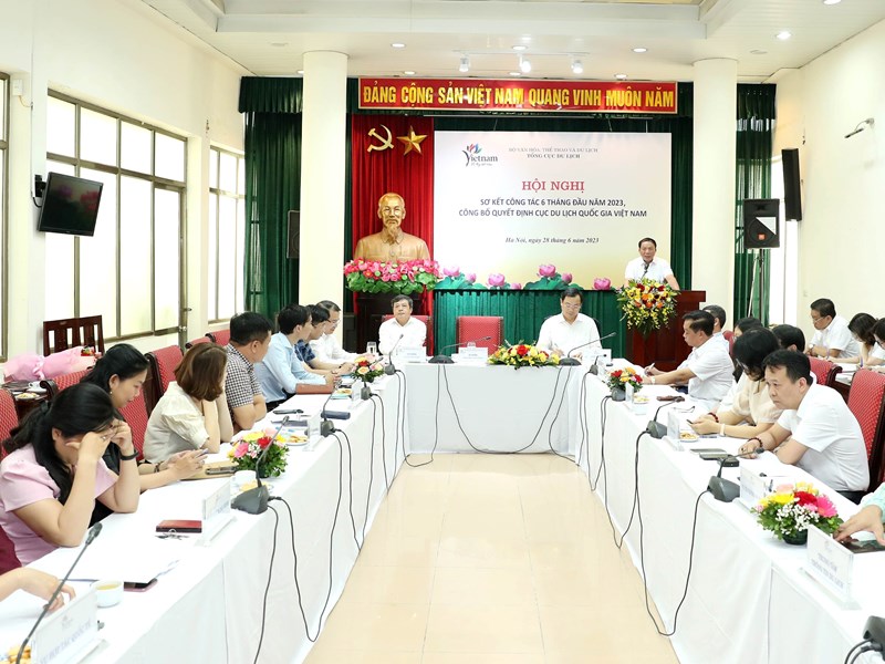 Bộ trưởng Nguyễn Văn Hùng: Mô hình mới cần cách tiếp cận mới, tư duy mới và hành động mới - Anh 2