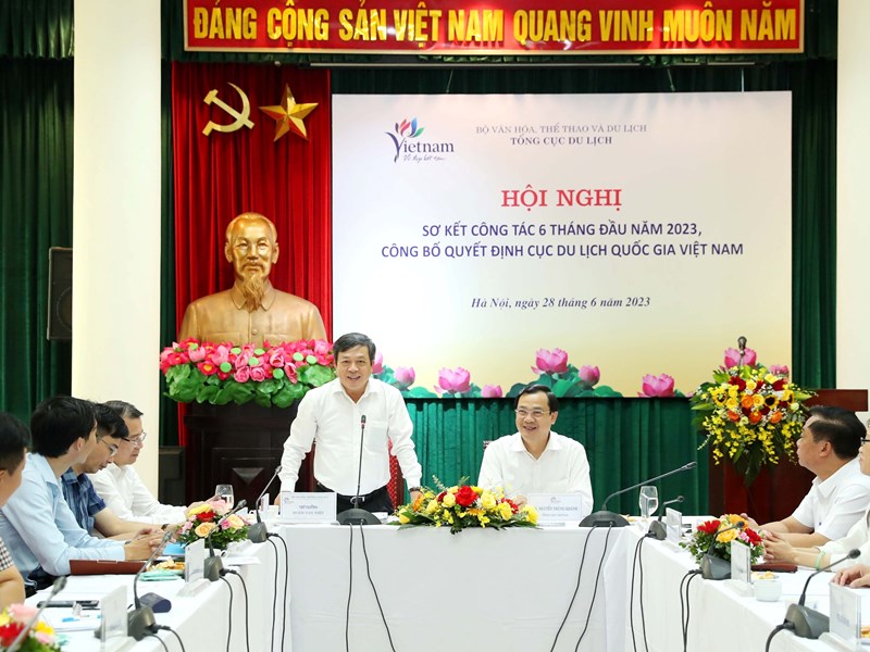 Bộ trưởng Nguyễn Văn Hùng: Mô hình mới cần cách tiếp cận mới, tư duy mới và hành động mới - Anh 4