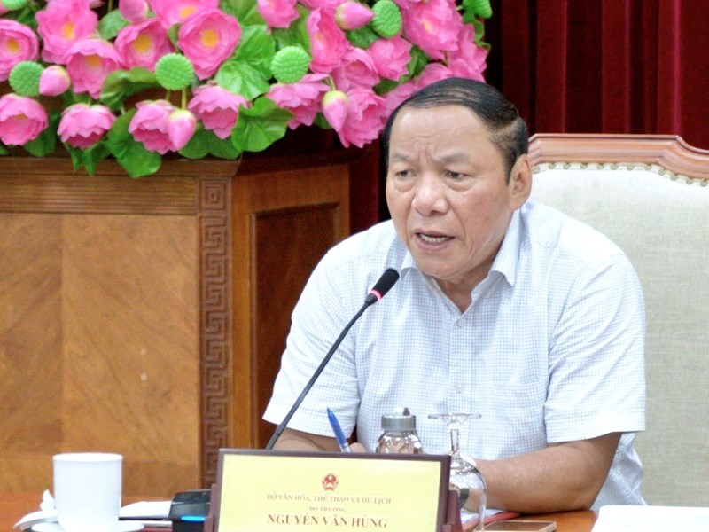 Bộ trưởng Nguyễn Văn Hùng: Tập trung nghiên cứu, sớm đưa ra công cụ đo lường tốc độ tăng trưởng các ngành công nghiệp văn hoá - Anh 1