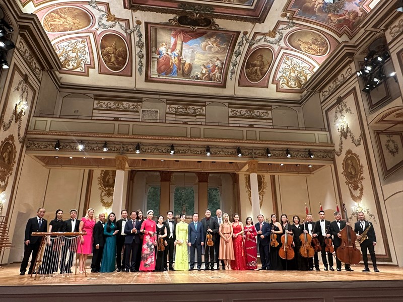 Chủ tịch nước Võ Văn Thưởng: Mở ra cơ hội mới tốt đẹp cho sự hợp tác văn hóa giữa hai nước - Anh 2