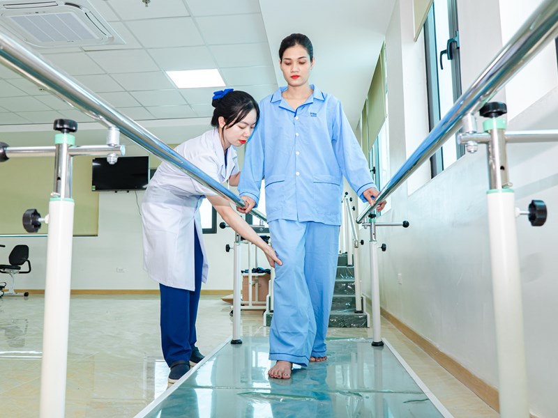 Khai trương bệnh viện đa khoa tư nhân đầu tiên ở Quảng Bình - Anh 3