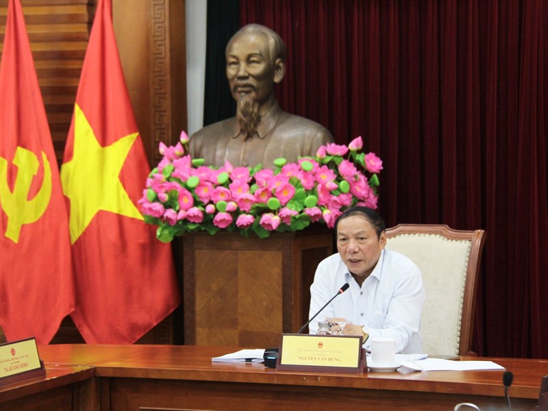 Bộ trưởng Nguyễn Văn Hùng: Tổ chức chuỗi sự kiện kỷ niệm 78 năm Ngày truyền thống ngành Văn hoá một cách bài bản, chất lượng, có chiều sâu - Anh 1