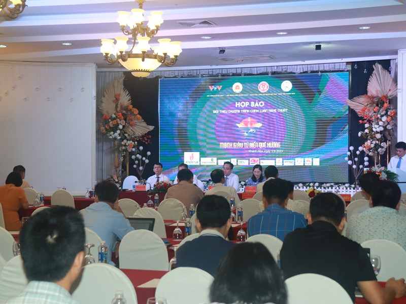 Chương trình chính luận nghệ thuật “Mạnh giàu từ biển quê hương” - Anh 2