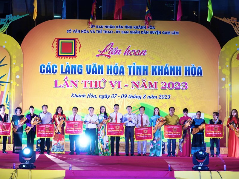 Liên hoan các Làng văn hóa tỉnh Khánh Hòa - Anh 1