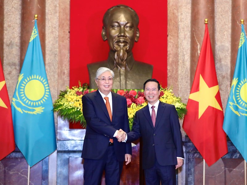 Mở ra chương mới trong hợp tác du lịch Việt Nam - Kazakhstan - Anh 1