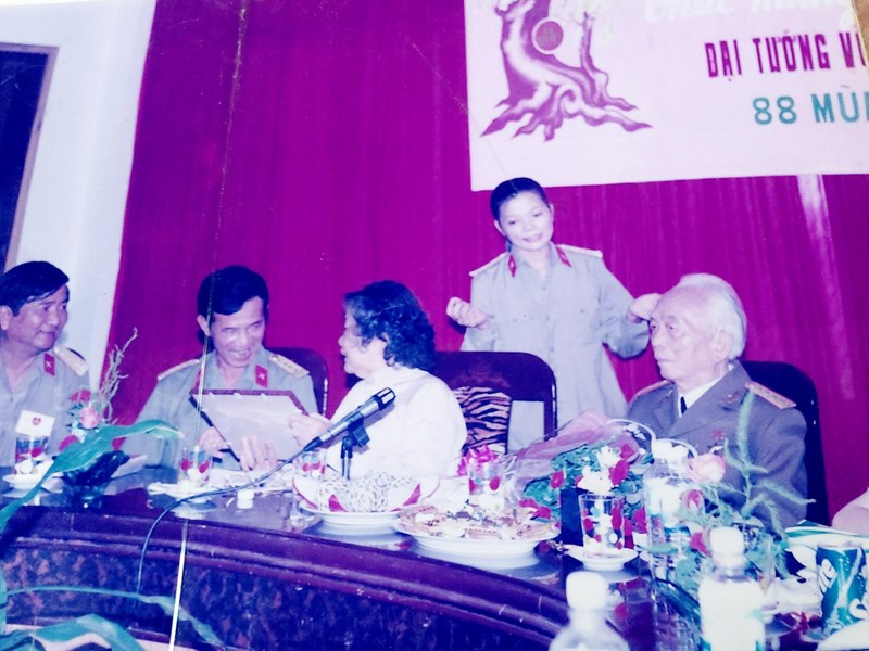 Tự hào được hát mừng sinh nhật Đại tướng - Anh 3