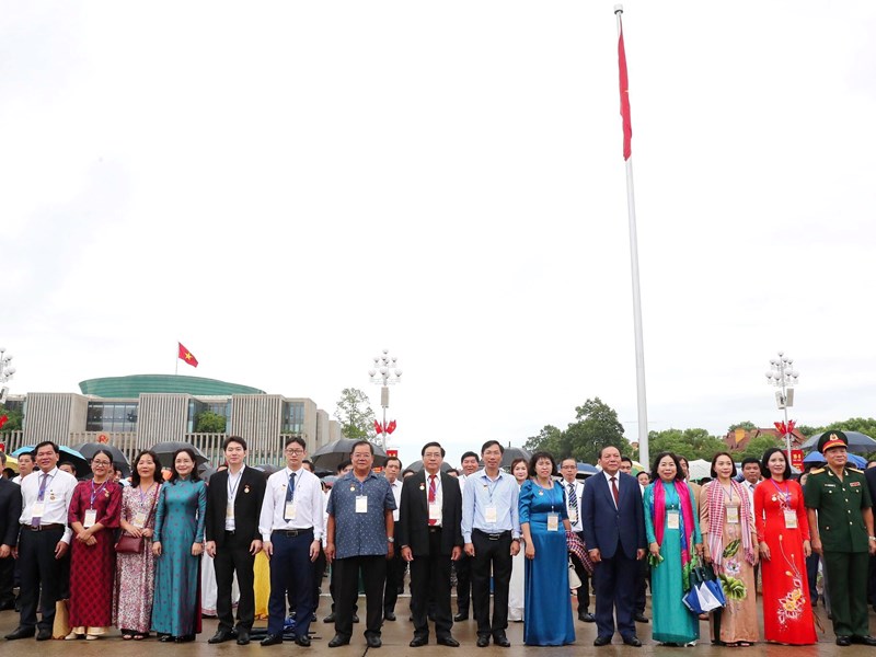 Các điển hình tiên tiến trong lĩnh vực VHTTDL báo công dâng Bác - Anh 3
