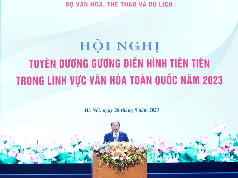 Thủ tướng: Những điển hình tiên tiến tiếp tục là nguồn cảm hứng, động lực cho phát triển văn hóa - Anh 7
