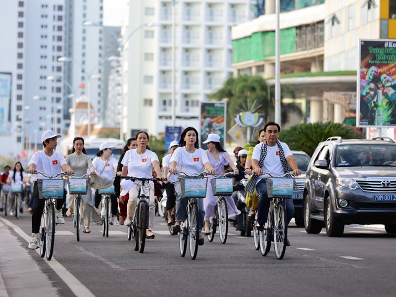Cánh diều vàng 2023 khai màn với chương trình Hừng đông rực rỡ - Anh 2