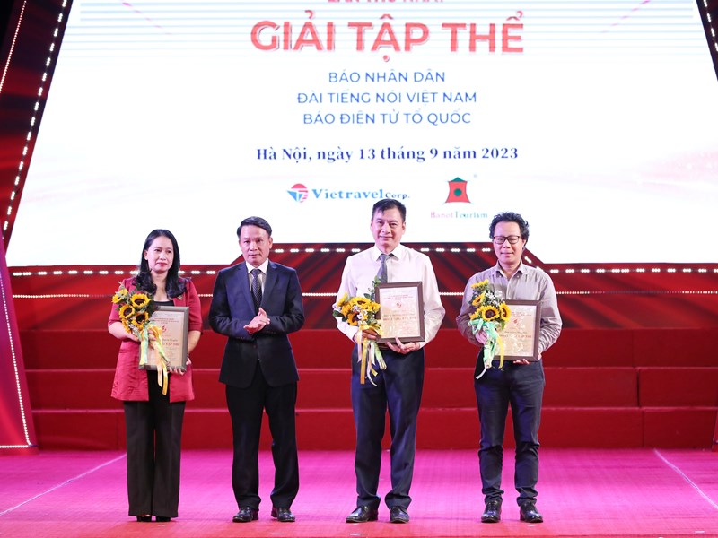 Lễ trao Giải Báo chí toàn quốc “Vì sự nghiệp phát triển Văn hóa, Thể thao và Du lịch” lần thứ Nhất: Lan tỏa thành tựu của Ngành Văn hóa, Thể thao và Du lịch - Anh 12