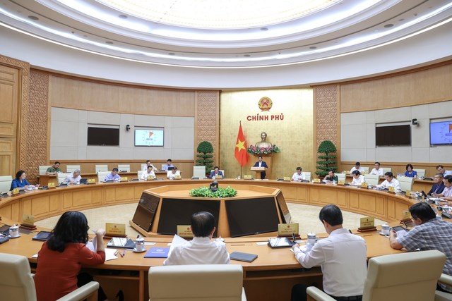 Luật sửa đổi, bổ sung một số điều của Luật Quảng cáo cần gắn với chủ trương xây dựng và phát triển văn hóa, con người Việt Nam - Anh 3