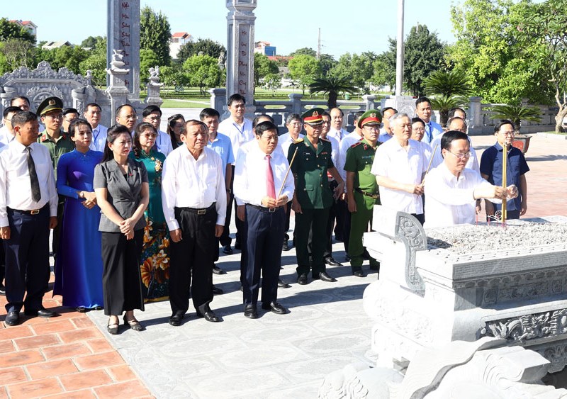 Chủ tịch nước dự Lễ khởi công dự án tu bổ, tôn tạo Di tích lịch sử quốc gia ở Bắc Giang - Anh 3