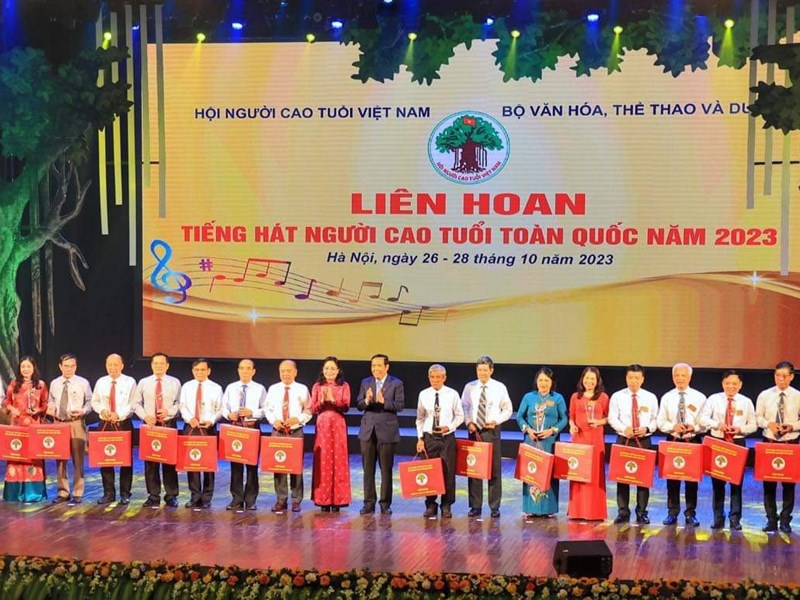 Khai mạc Liên hoan Tiếng hát Người cao tuổi toàn quốc năm 2023 - Anh 2