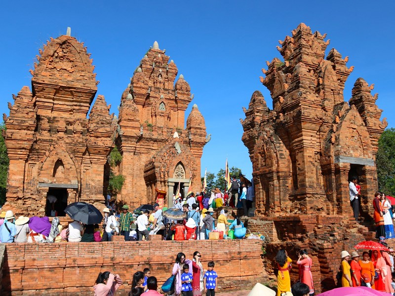 Ninh Thuận và Bình Thuận: Liên kết và hợp tác tác văn hóa, thể thao, du lịch - Anh 3