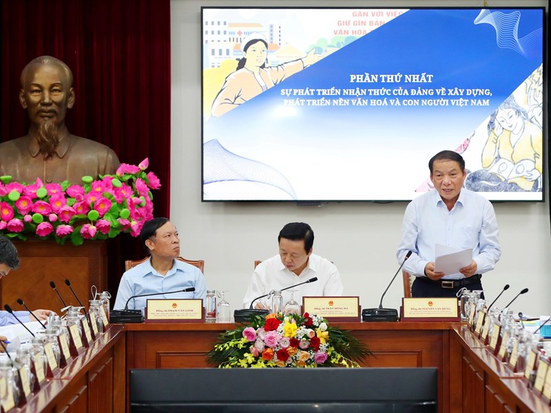 Đổi mới tư duy nhận thức, hành động gắn với đột phá chiến lược về văn hóa - Anh 2