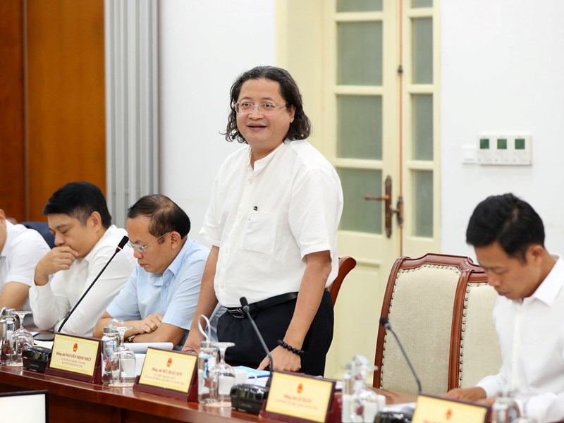Đổi mới tư duy nhận thức, hành động gắn với đột phá chiến lược về văn hóa - Anh 7