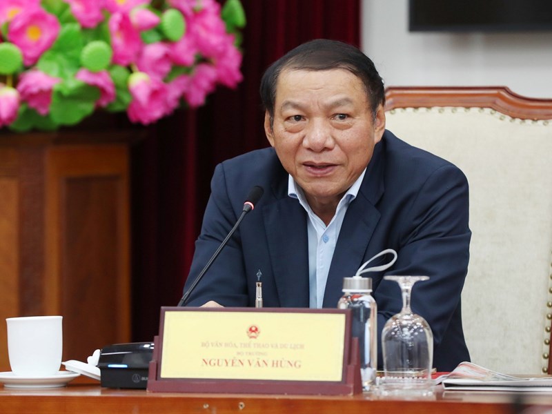 Bộ trưởng Nguyễn Văn Hùng: Tập trung rà soát công tác chuẩn bị tốt Hội nghị tổng kết của ngành VHTTDL - Anh 1