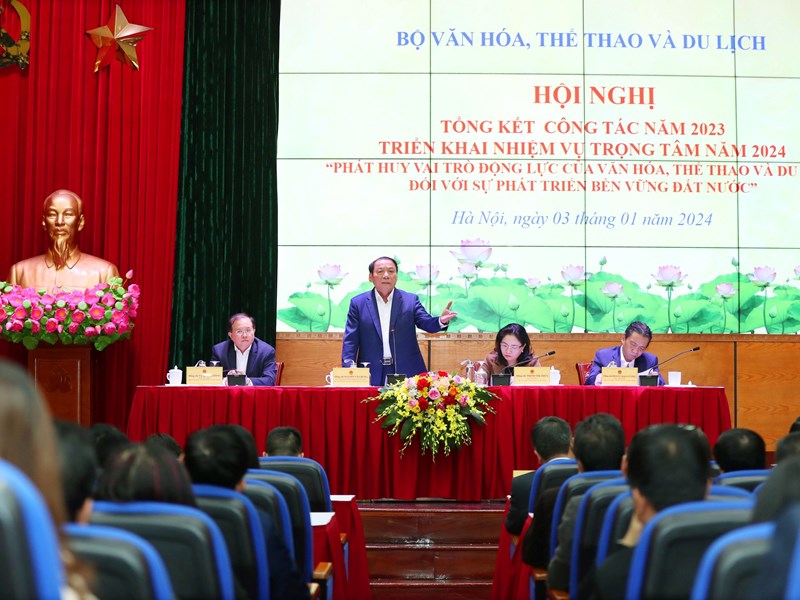Bộ trưởng Nguyễn Văn Hùng: Đổi mới, sáng tạo, chủ động thay đổi tư duy - Anh 4