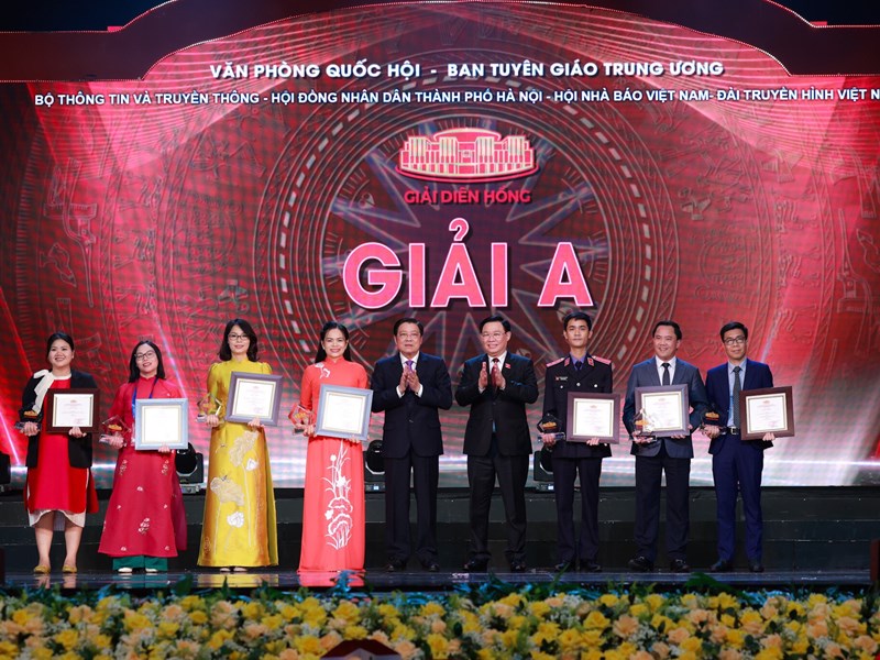 Báo Văn Hóa đoạt giải C Giải Diên Hồng lần thứ hai - Anh 3