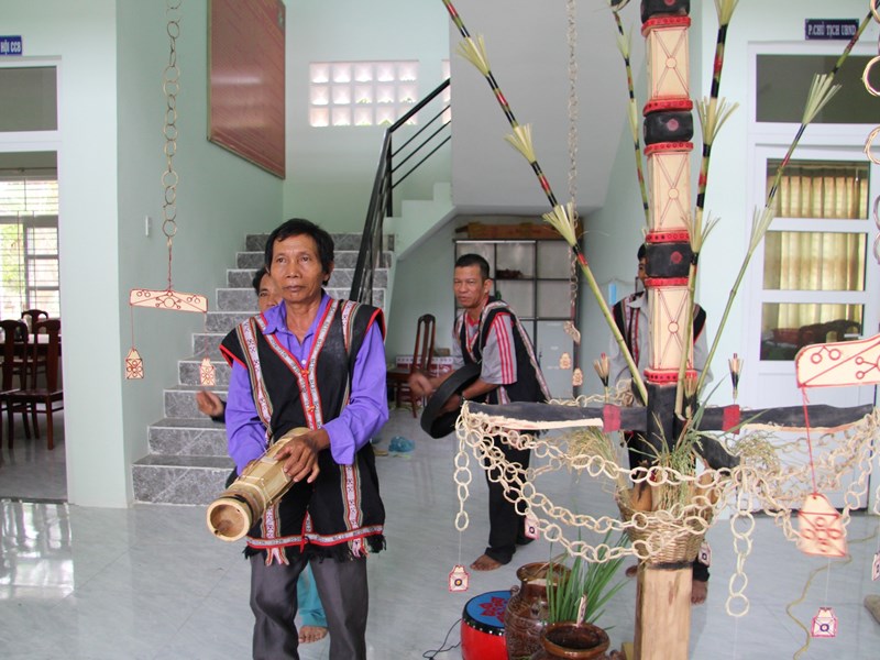 Ninh Thuận: Bảo tồn phát huy giá trị Lễ cúng lúa mới của đồng bào Raglai - Anh 3