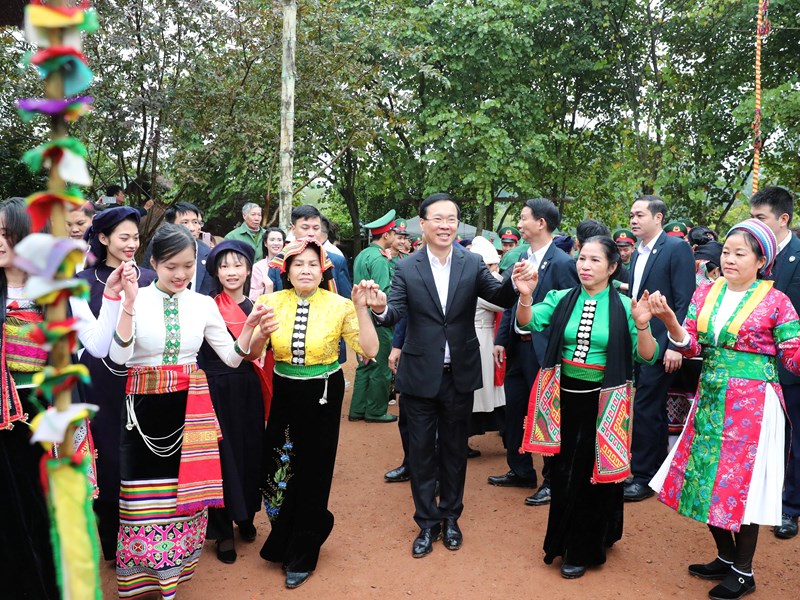 Chủ tịch nước Võ Văn Thưởng: Văn hoá là một trong những trụ cột của phát triển bền vững đất nước - Anh 9