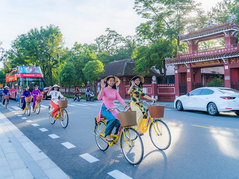 Tuần lễ Áo dài cộng đồng Huế 2024 sẽ có nhiều hoạt động ý nghĩa - Anh 2