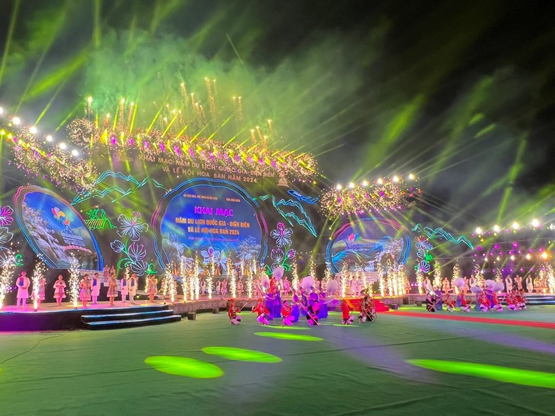 Phó Thủ tướng Trần Hồng Hà: Nỗ lực tạo nên hệ sinh thái du lịch Việt Nam đa sắc, độc đáo - Anh 8