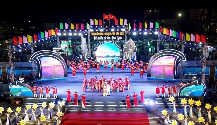 Khai mạc Tuần Văn hóa - Du lịch Phú Yên năm 2024 - Anh 2