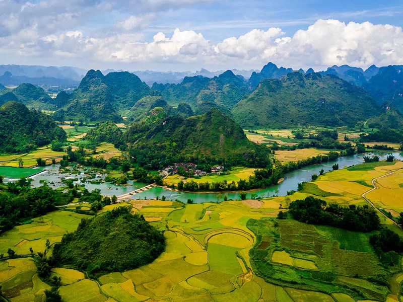 Cao Bằng thúc đẩy mô hình Công viên địa chất toàn cầu - Anh 1