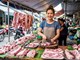 Giá heo hơi hôm nay 27.8.2026: Miền Bắc tiếp tục giữ đỉnh 60.000 đồng/kg