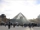 Pháp: Bảo tàng Louvre tạm đóng cửa