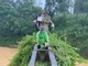 Vượt lũ đến nhà sản phụ, hỗ trợ sinh con an toàn giữa lúc đường bị chia cắt
