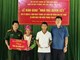 Bàn giao nhà “Đại đoàn kết” cho hộ nghèo xã vùng cao Phình Giàng