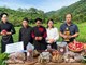 Bí thư, Chủ tịch xã livestream quảng bá nông sản cùng người dân