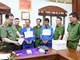 Công an Lai Châu bắt 2 đối tượng, thu 8 bánh heroin